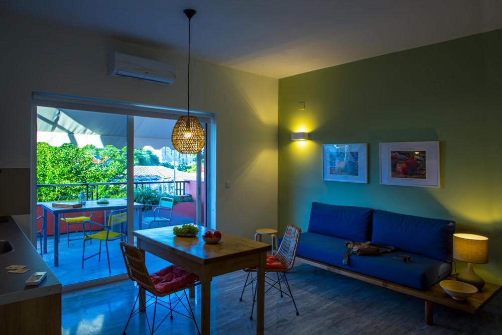 Koukounari Living Spaces Preveza Bagian luar foto