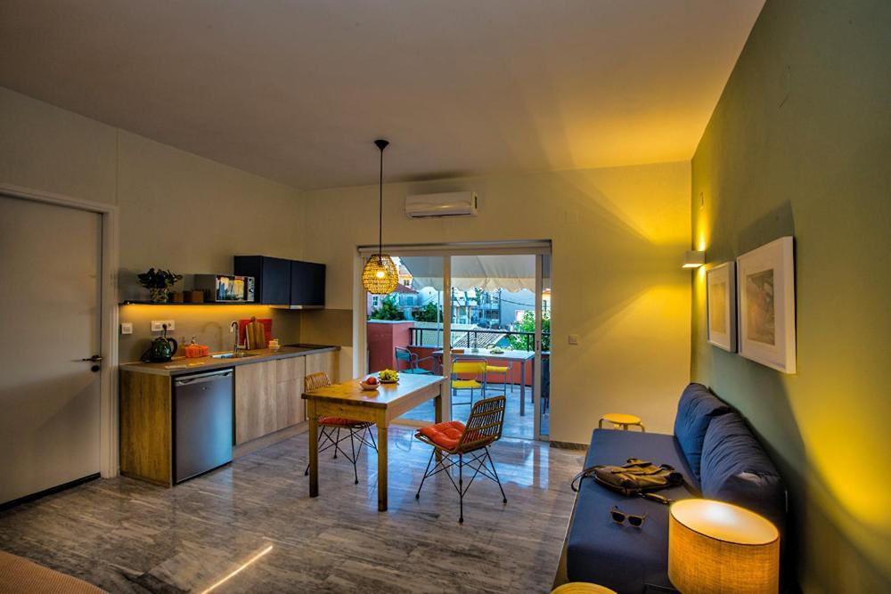 Koukounari Living Spaces Preveza Bagian luar foto